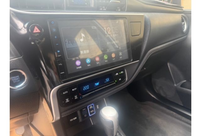 Toyota ALTIS  第13張相片