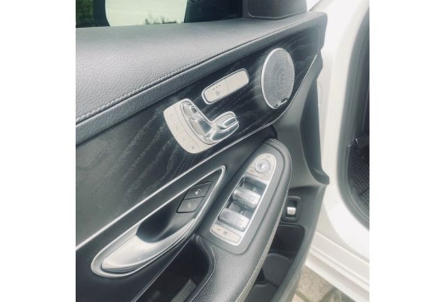 Benz C300 AMG  第6張相片