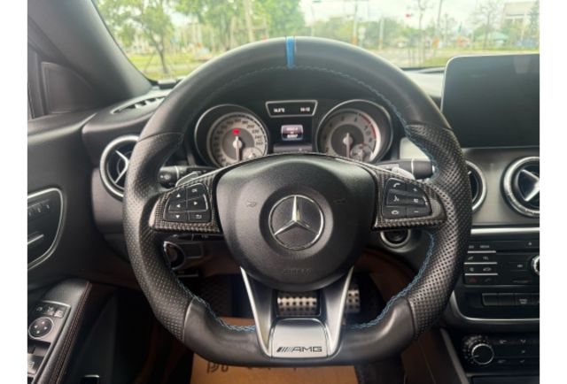 Benz CLA250  第14張相片