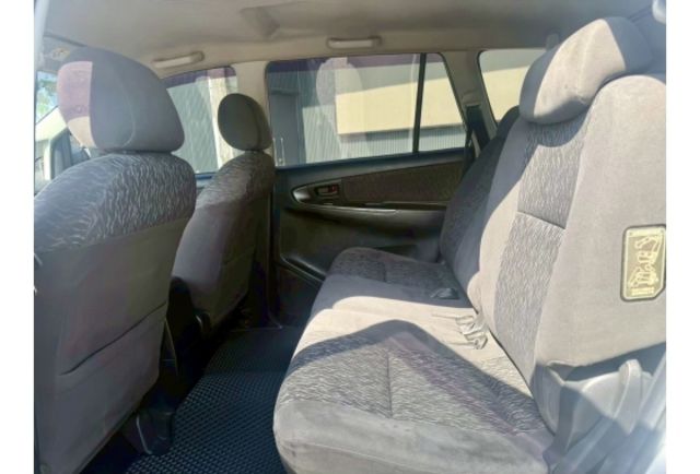 Toyota INNOVA  第6張相片