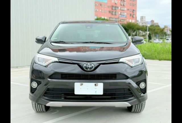 Toyota RAV4  第1張相片
