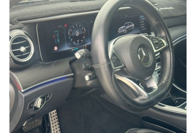 Benz E200  第4張相片