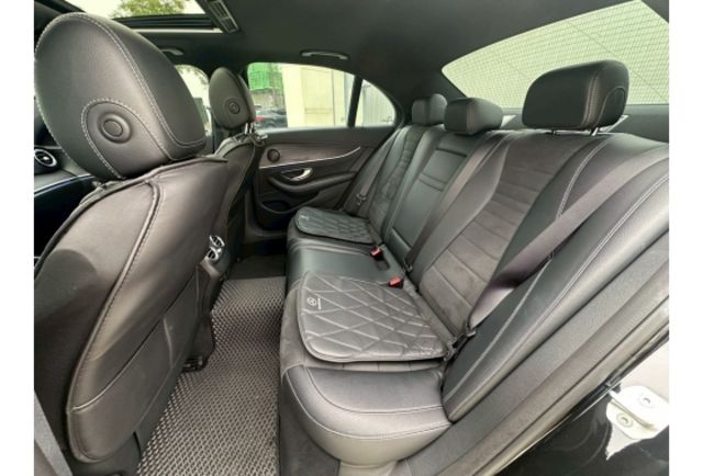 Benz E200  第7張相片