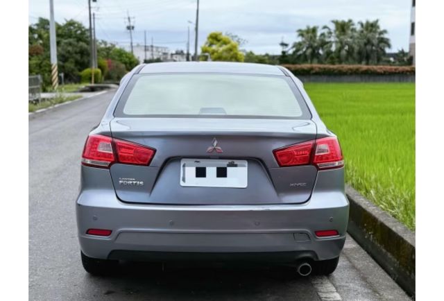 Mitsubishi LANCER  第4張相片