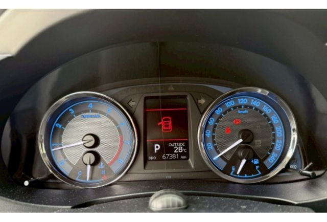 Toyota ALTIS  第8張相片
