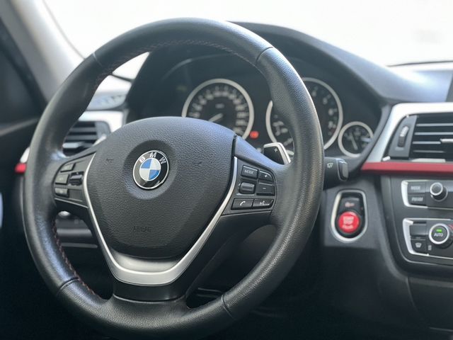 BMW寶馬 320I  第12張相片