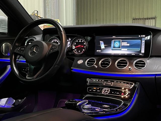 M-BENZ賓士 E300  第5張相片