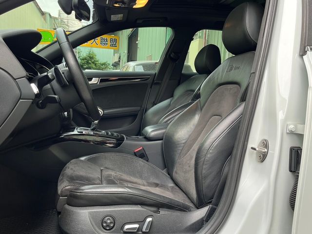 AUDI奧迪 A4 AVANT  第9張相片