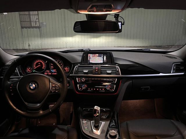 BMW寶馬 318IA  第6張相片