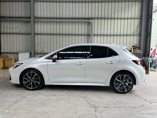 TOYOTA豐田 COROLLA SPORT  第3張相片