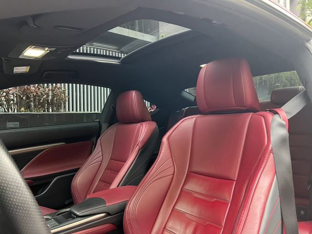 LEXUS凌志 RC350  第9張相片