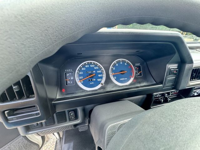 好操耐用、工作賺錢好夥伴~!便宜工作用車，配備倒車顯影、讓您好安心  第11張相片