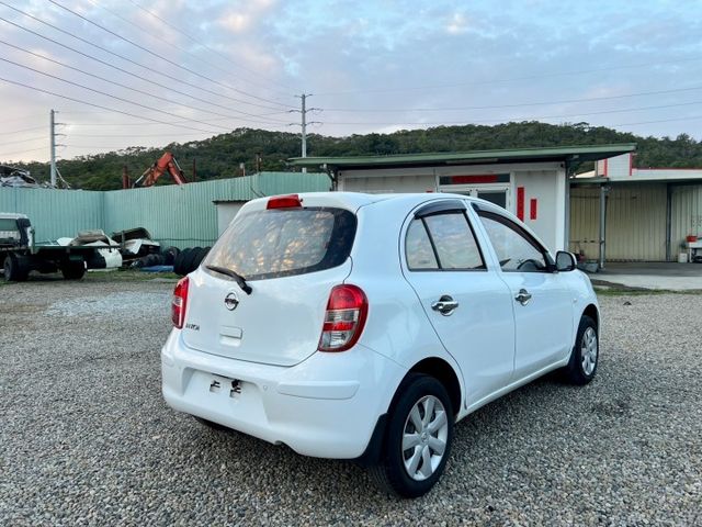 同級車中最小4.5公尺迴轉半徑，前衛可愛的外觀造型  第5張相片