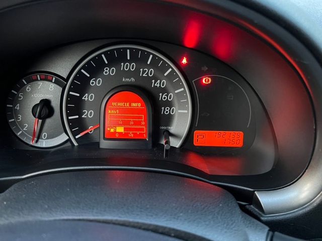 同級車中最小4.5公尺迴轉半徑，前衛可愛的外觀造型  第13張相片
