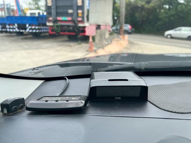 內外乾淨、同級配備多超高CP值SUV!  第15張相片