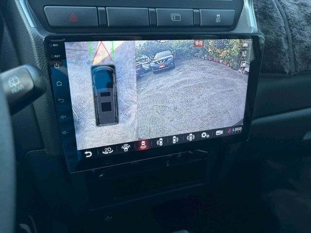 熱門自排廂車真的來了~內裝超新超乾淨，不論露營、做生意、工作等用途廣泛  第16張相片