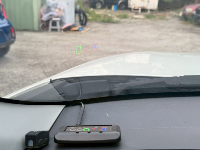 ASC+TCL+ABS+EBD+BAS完整主動防護、行李頂架、感應頭燈、定速、恆溫，超值SUV!  第13張相片