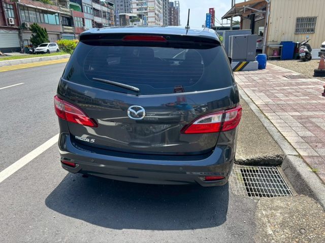 正常里程~新車98.9萬超經濟實惠的七人座MPV、雙電動側滑門上下車超方便、前後錄行車紀錄器超放心  第3張相片