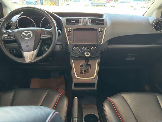 正常里程~新車98.9萬超經濟實惠的七人座MPV、雙電動側滑門上下車超方便、前後錄行車紀錄器超放心  第11張相片