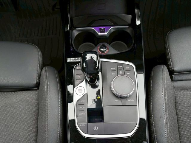 21年式 F40 118i Edition Sport，四輪全新胎皮、全原廠保養！  第15張相片