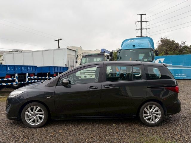 經濟實惠安全七人MPV、雙電動側滑門上下車超方便  第2張相片