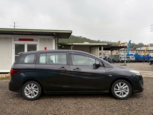 經濟實惠安全七人MPV、雙電動側滑門上下車超方便  第6張相片