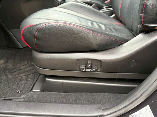 經濟實惠安全七人MPV、雙電動側滑門上下車超方便  第17張相片