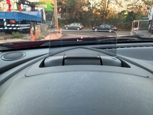 日本原裝安全配備齊全小休旅、已認證完成還有五大系統保固。  第13張相片