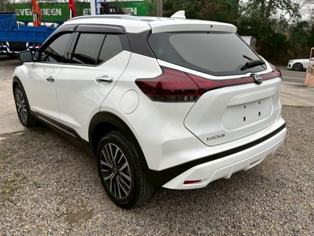 小改款升級為1.6升新引擎135hp@6300rpm/16.7kgm@4000rpm  第3張相片