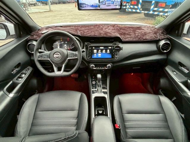 小改款升級為1.6升新引擎135hp@6300rpm/16.7kgm@4000rpm  第12張相片