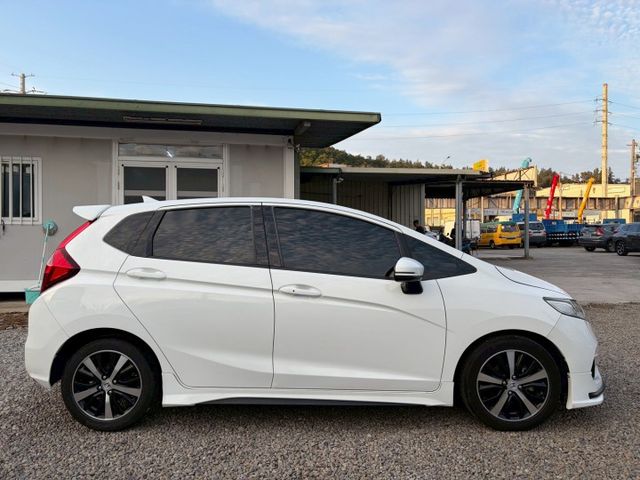 頂規S版，全車空力套件  第6張相片