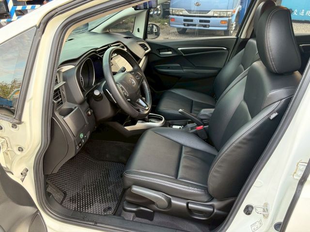 頂規S版，全車空力套件  第9張相片