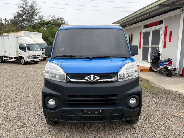 -5度冷藏車，內外乾淨漂亮有前後行車紀錄器，已認證完成還有五大系統保固有保固買的安心用的放心，做生意賺錢好夥伴~!  第2張相片