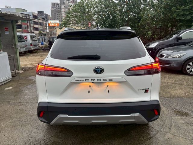 稀有的HYBRID GR版 平均油耗22.2km/ltr表現，兼具環保省油與操控樂趣  第4張相片