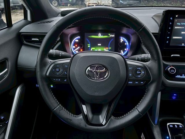 稀有的HYBRID GR版 平均油耗22.2km/ltr表現，兼具環保省油與操控樂趣  第14張相片