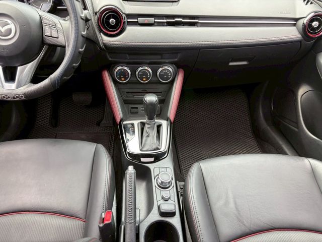 日本原裝小休旅，全原廠保養~1.5T柴油引擎、27.5kgm強勁扭力、加上絕佳油耗22.2km/l  第15張相片