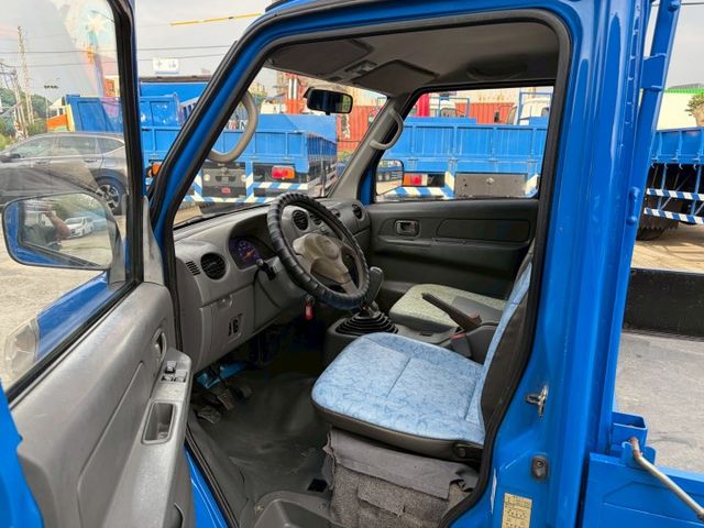 VERYCA 貨車  第9張相片