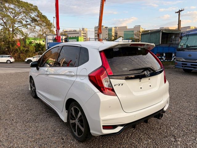 頂規S版，全車空力套件  第3張相片