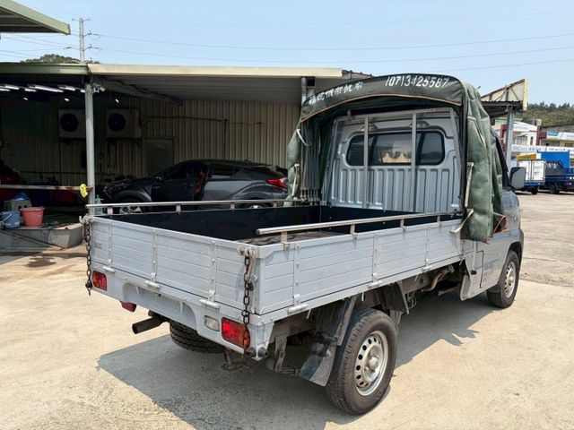工作好用車~原廠行車紀錄器、伸縮帆布、賺錢發財好夥伴~！已認證完成還有五大系統保固。  第5張相片