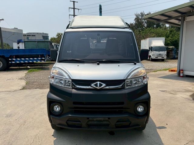 工作好用車~原廠行車紀錄器、伸縮帆布、賺錢發財好夥伴~！已認證完成還有五大系統保固。  第8張相片