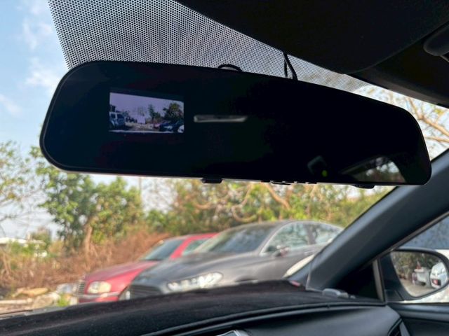 大眾喜愛的絕版大鴨~時尚動感的外觀設計、超乎想像的寬闊車室及行李廂空間  第14張相片