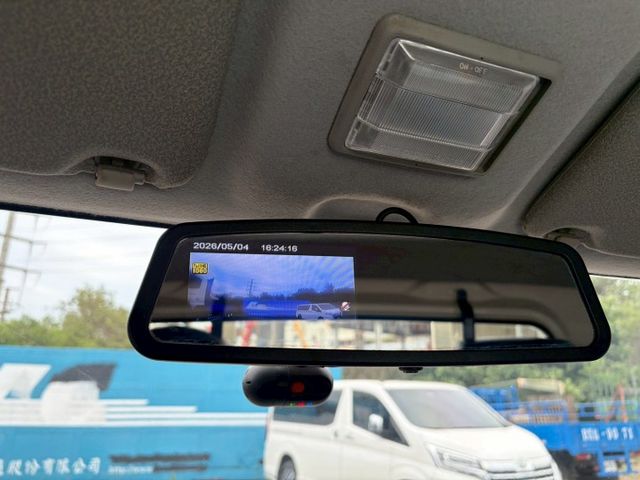 鐵床後斗~原廠保養好用發財車，內外整潔乾淨漂亮!!還有倒車顯影!!  第12張相片
