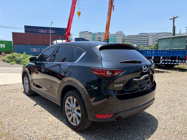 MAZDA CX-5 2.0最頂規旗艦型【原廠保固至2027.1.25】極品稀有黑色!!  第3張相片