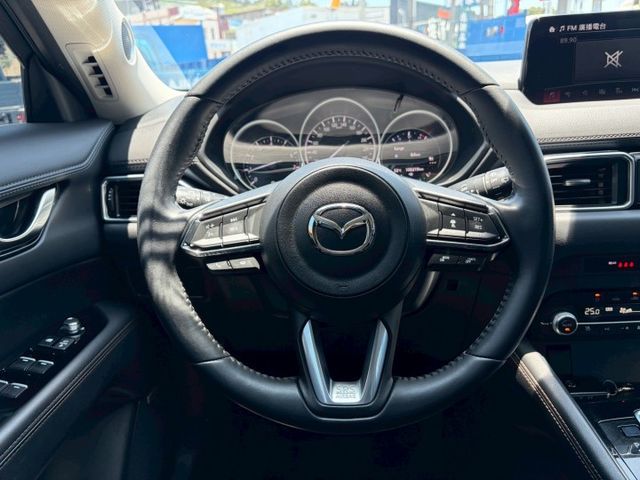 MAZDA CX-5 2.0最頂規旗艦型【原廠保固至2027.1.25】極品稀有黑色!!  第13張相片