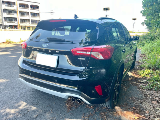 FORD福特 FOCUS ACTIVE  第3張相片