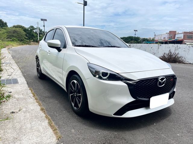 MAZDA馬自達 MAZDA 2  第2張相片
