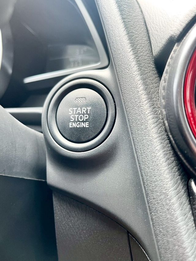 MAZDA馬自達 MAZDA 2  第16張相片