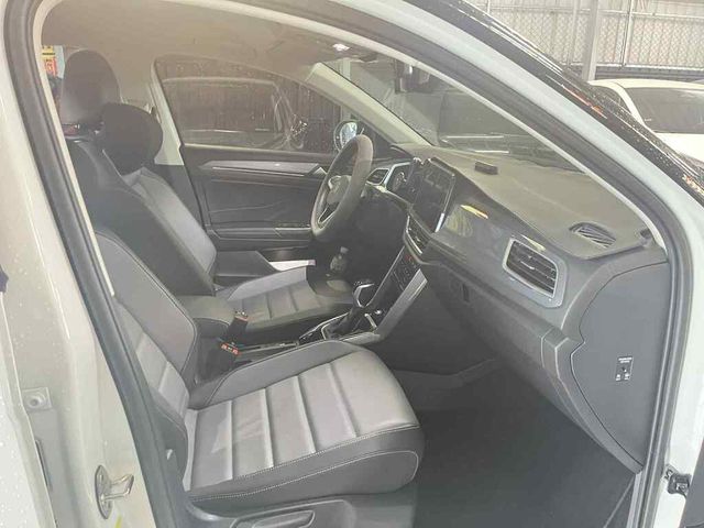 VOLKSWAGEN福斯 T-ROC  第8張相片