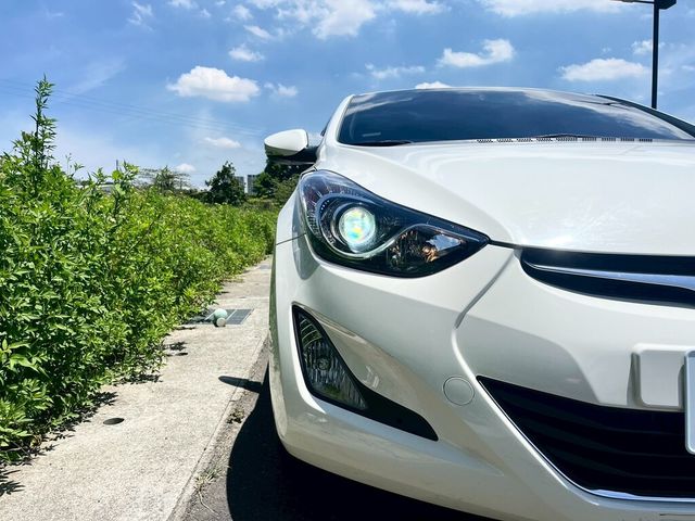 HYUNDAI現代 ELANTRA  第6張相片