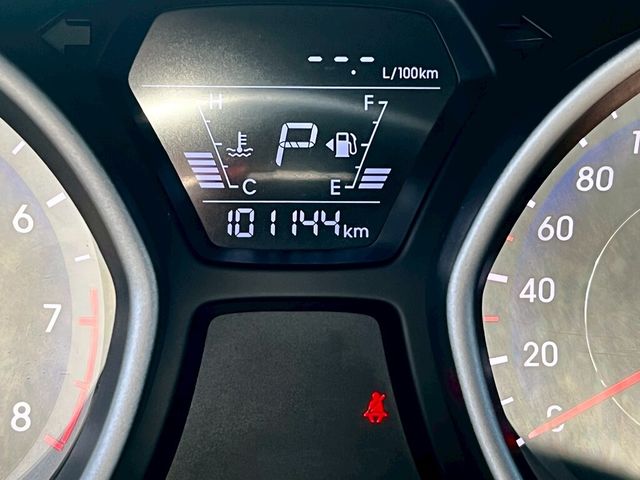 HYUNDAI現代 ELANTRA  第18張相片